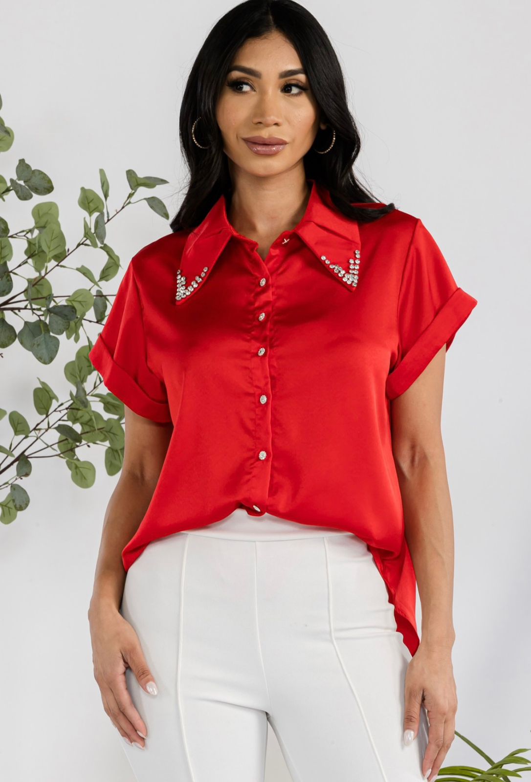 Blusa Roja de Satín Manga Corta