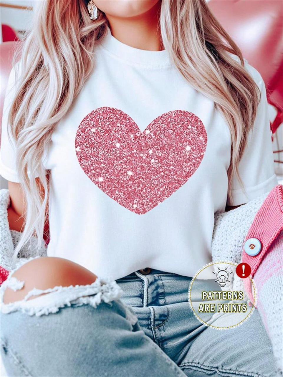 WhatsApp Image 2025-06-24 at 7.49.52 AM (2) Blusa Blanca con Estampado de Corazón - Imagen 1