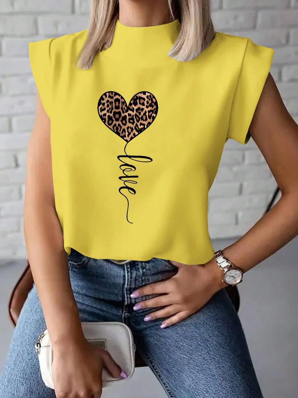 WhatsApp Image 2025-08-05 at 12.34.56 PM (1) Blusa de Corazón Amarilla - Imagen 1