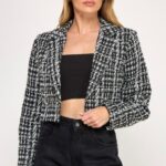 Chaqueta Crop de Tweed con Solapa y Botonadura Doble